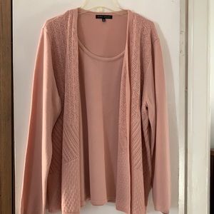 Pink sweater size XL